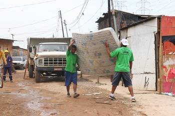 Obras de urbanização do Morro do Socó são vistoriadas