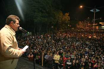 Avenida Presidente João Goulart é inaugurada em clima de festa